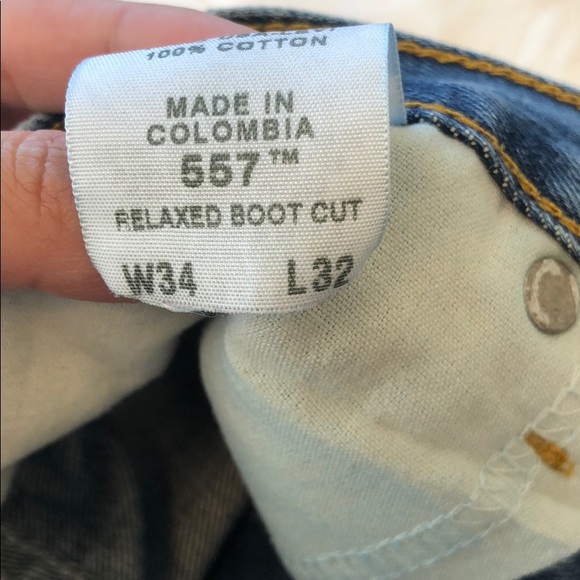 NWT | LEVIS Relaxed Boot Shorts | Denim | 34W - Picture 4 of 4